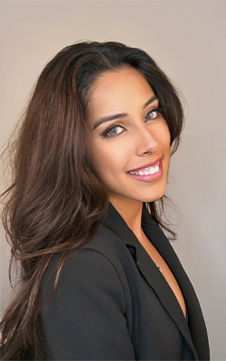 Plainview dental marketing director Sabrinna